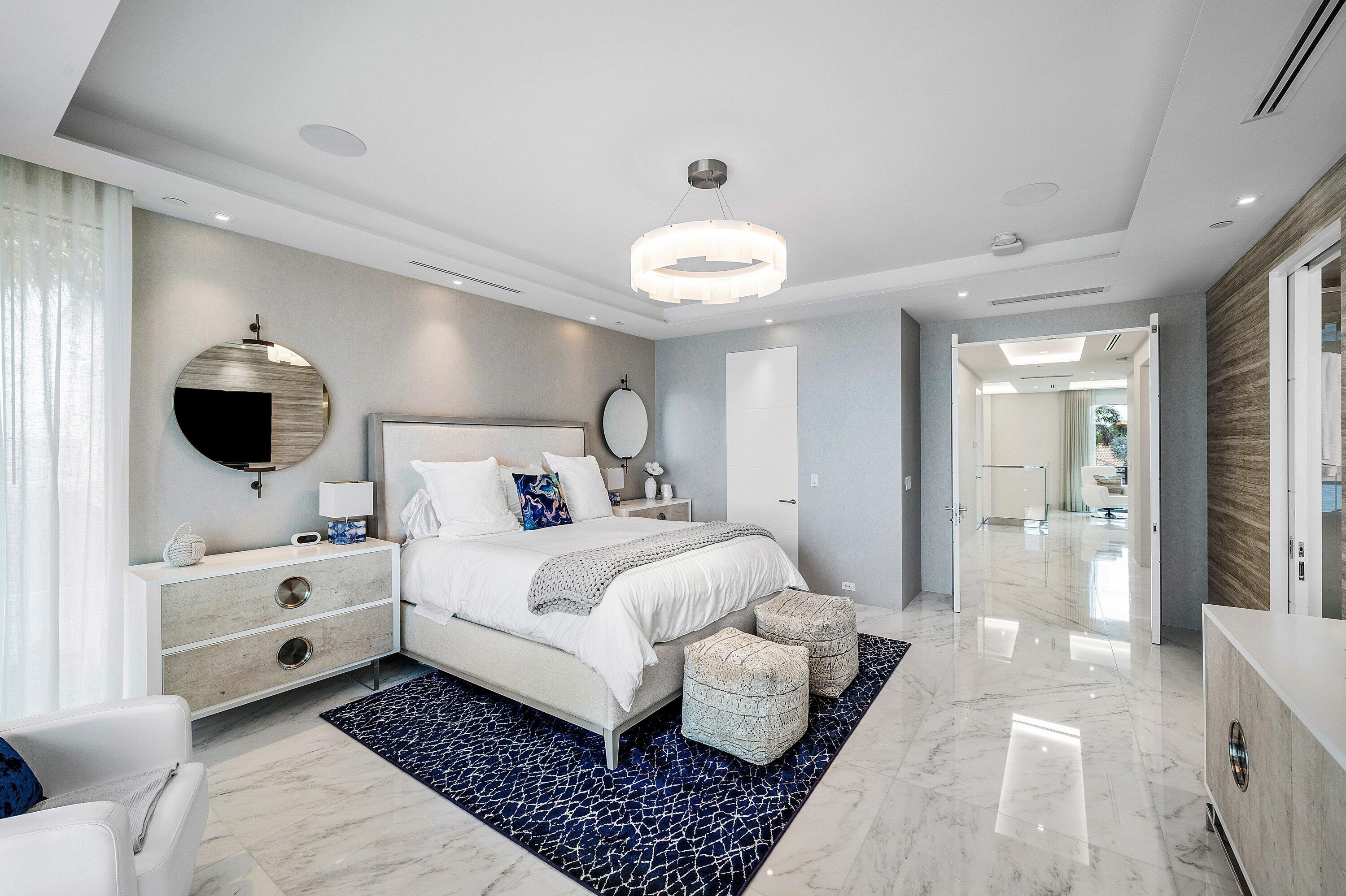 3621 S OCEAN Boulevard 6