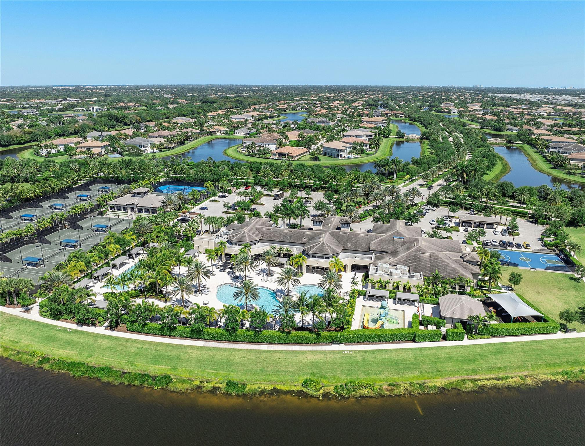 16716 Strasbourg Lane