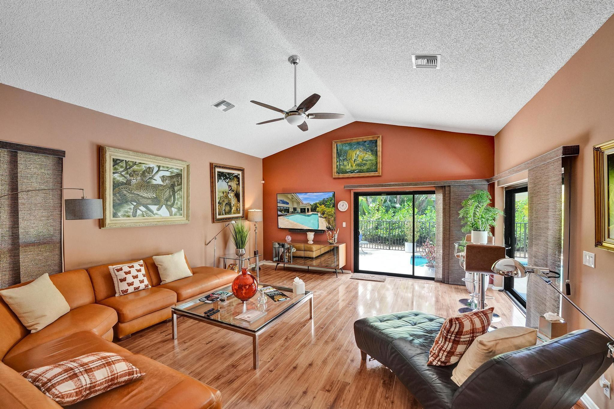 2664 NW 49th St