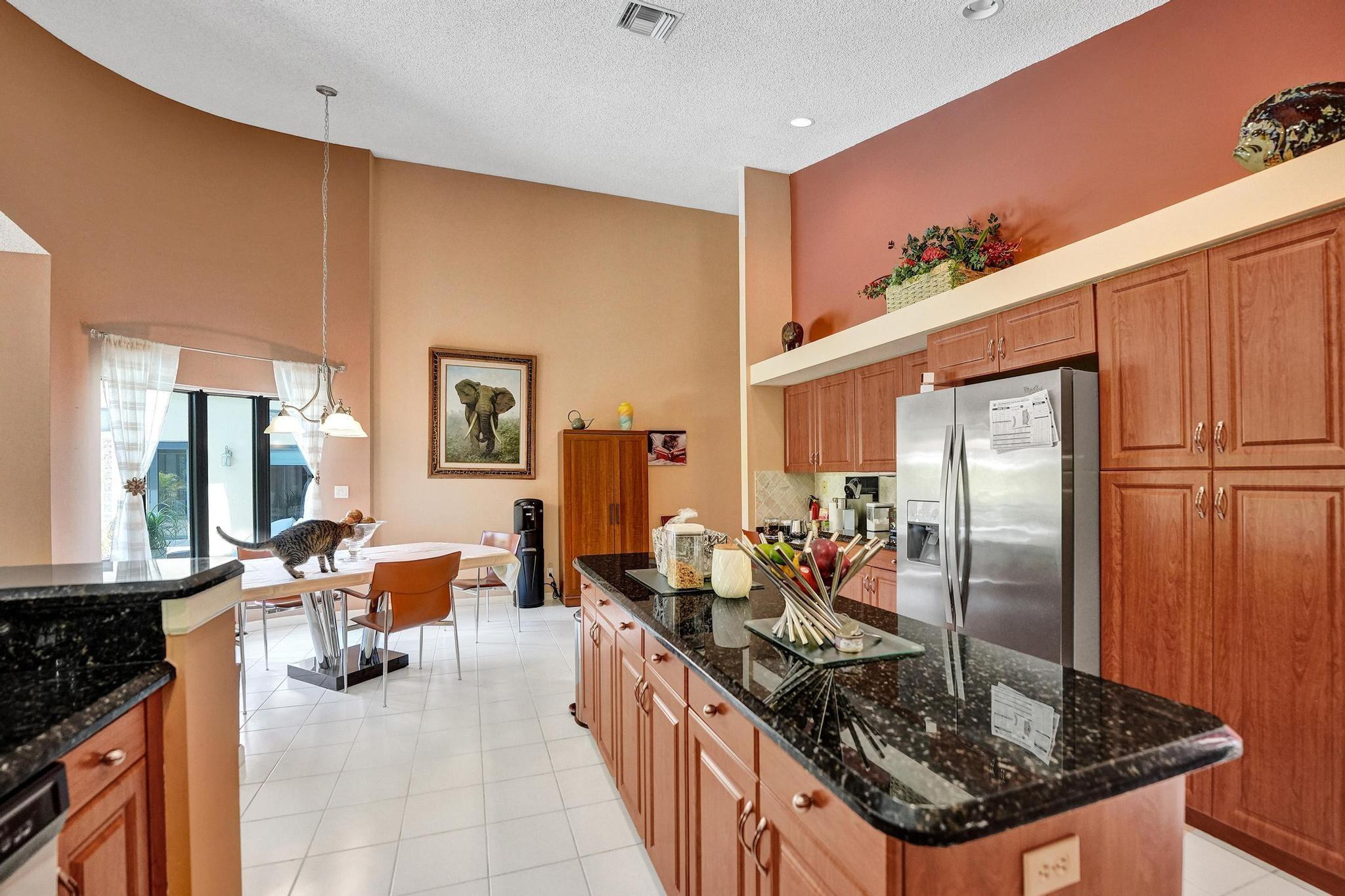 2664 NW 49th St