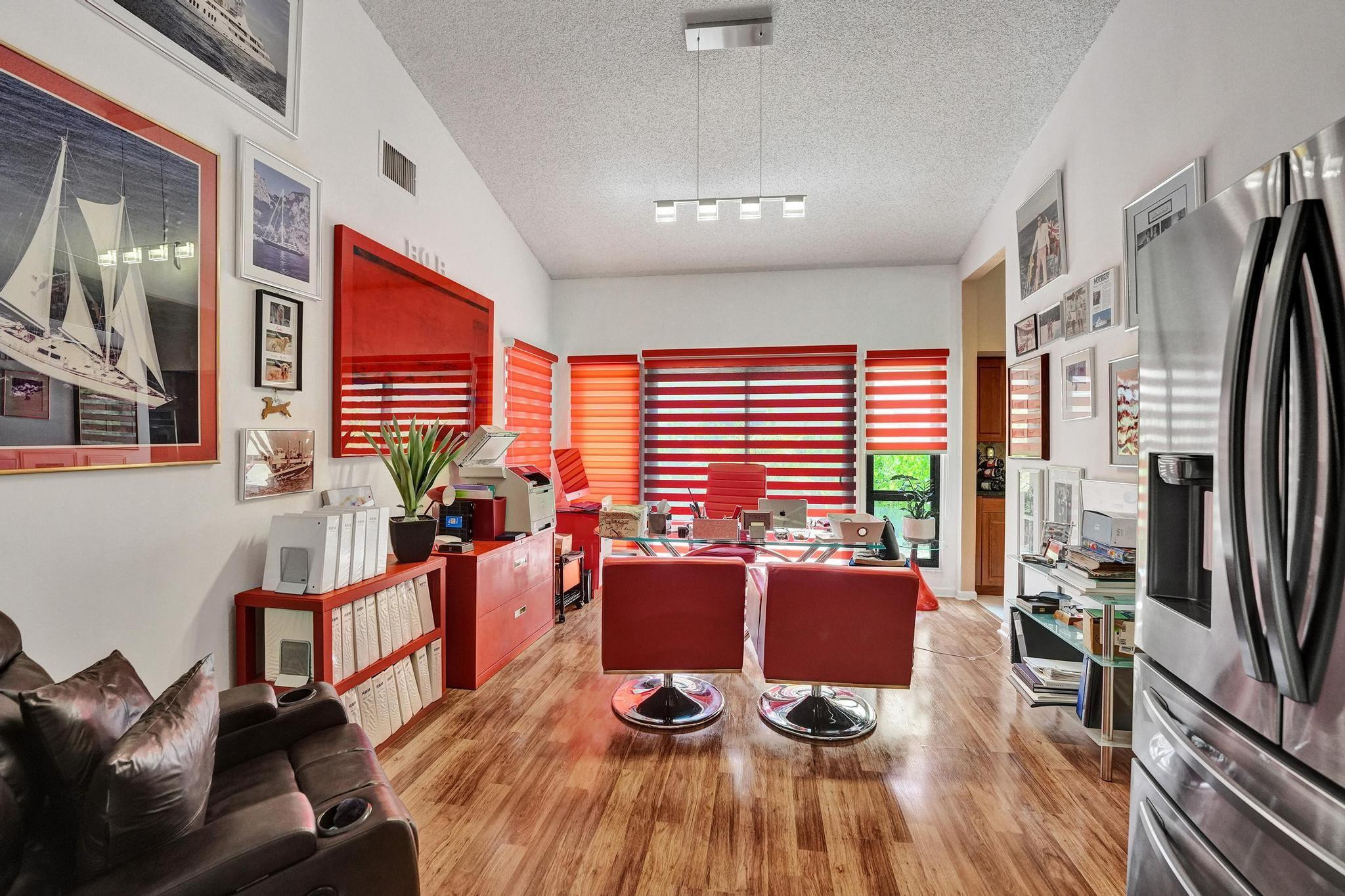 2664 NW 49th St