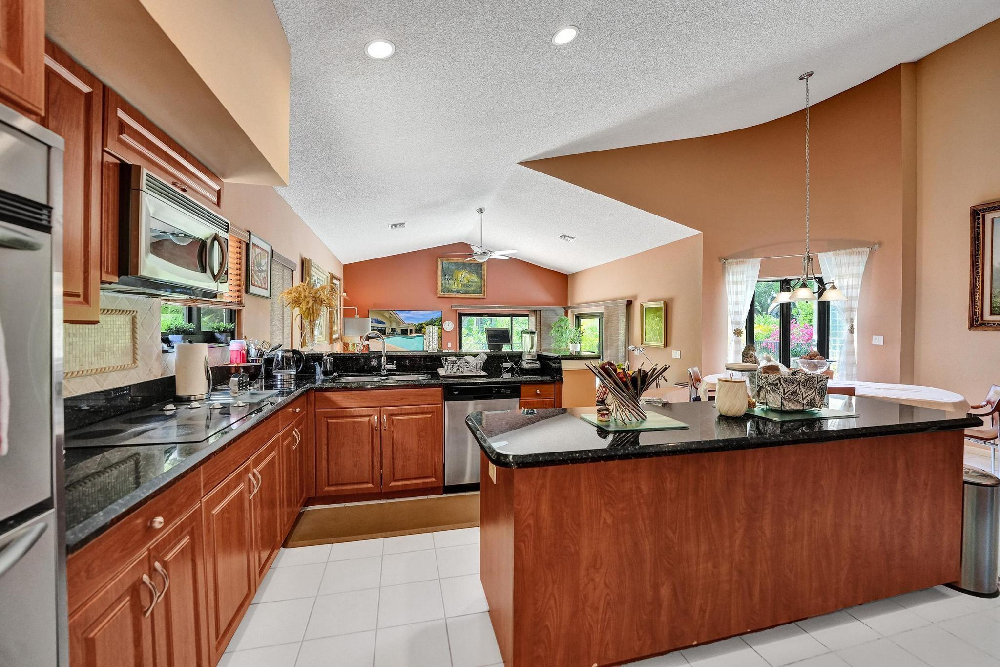 2664 NW 49th St