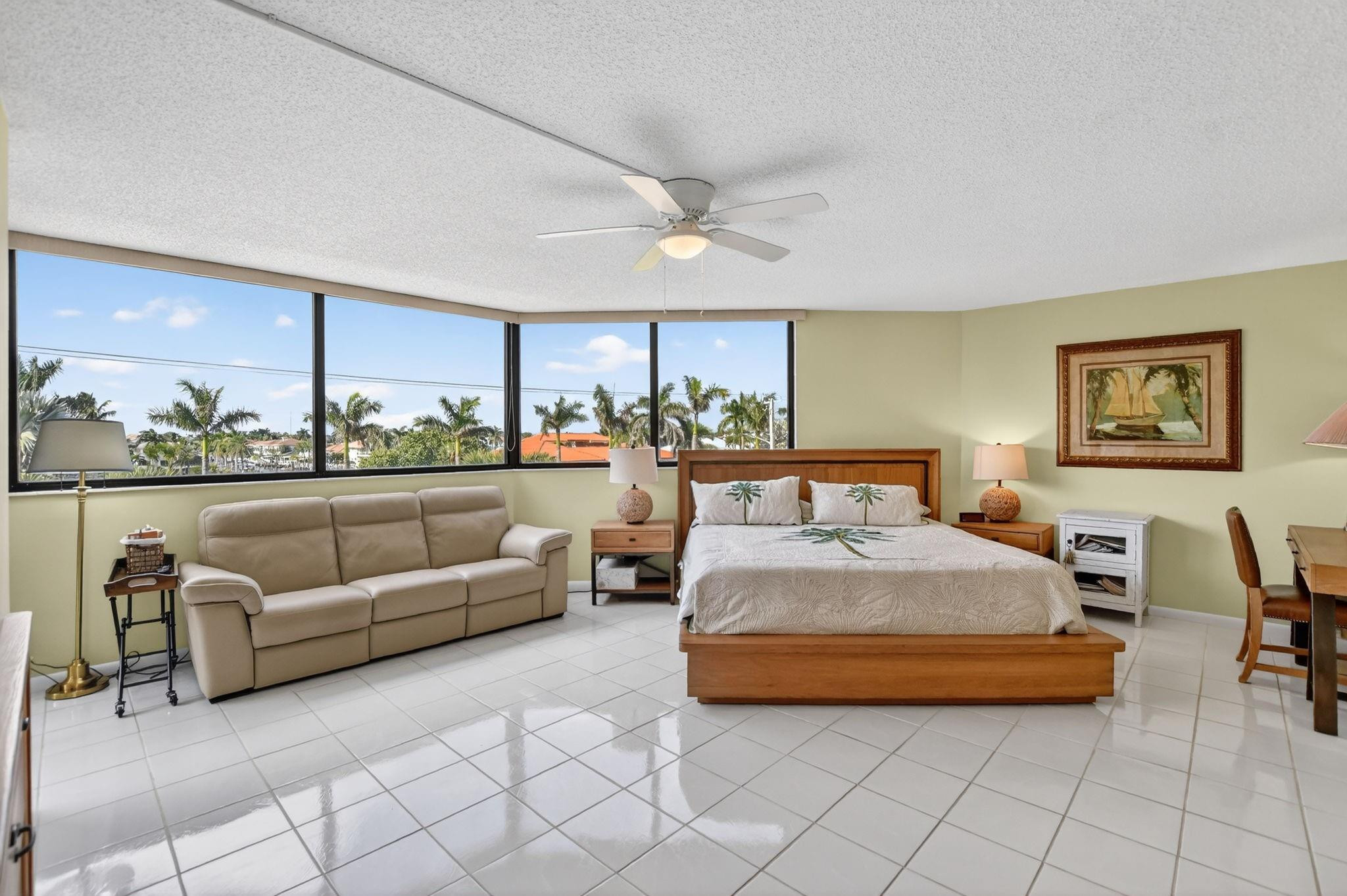 2575 S Ocean Boulevard 109S