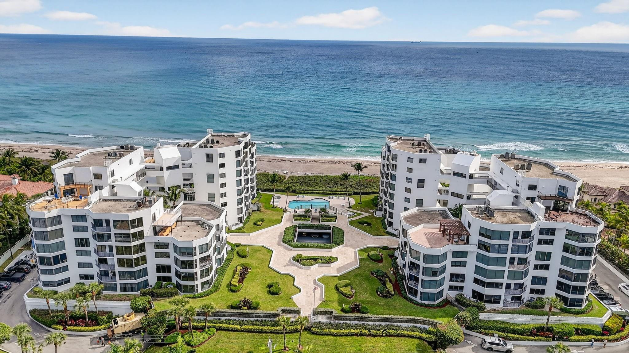 2575 S Ocean Boulevard 109S