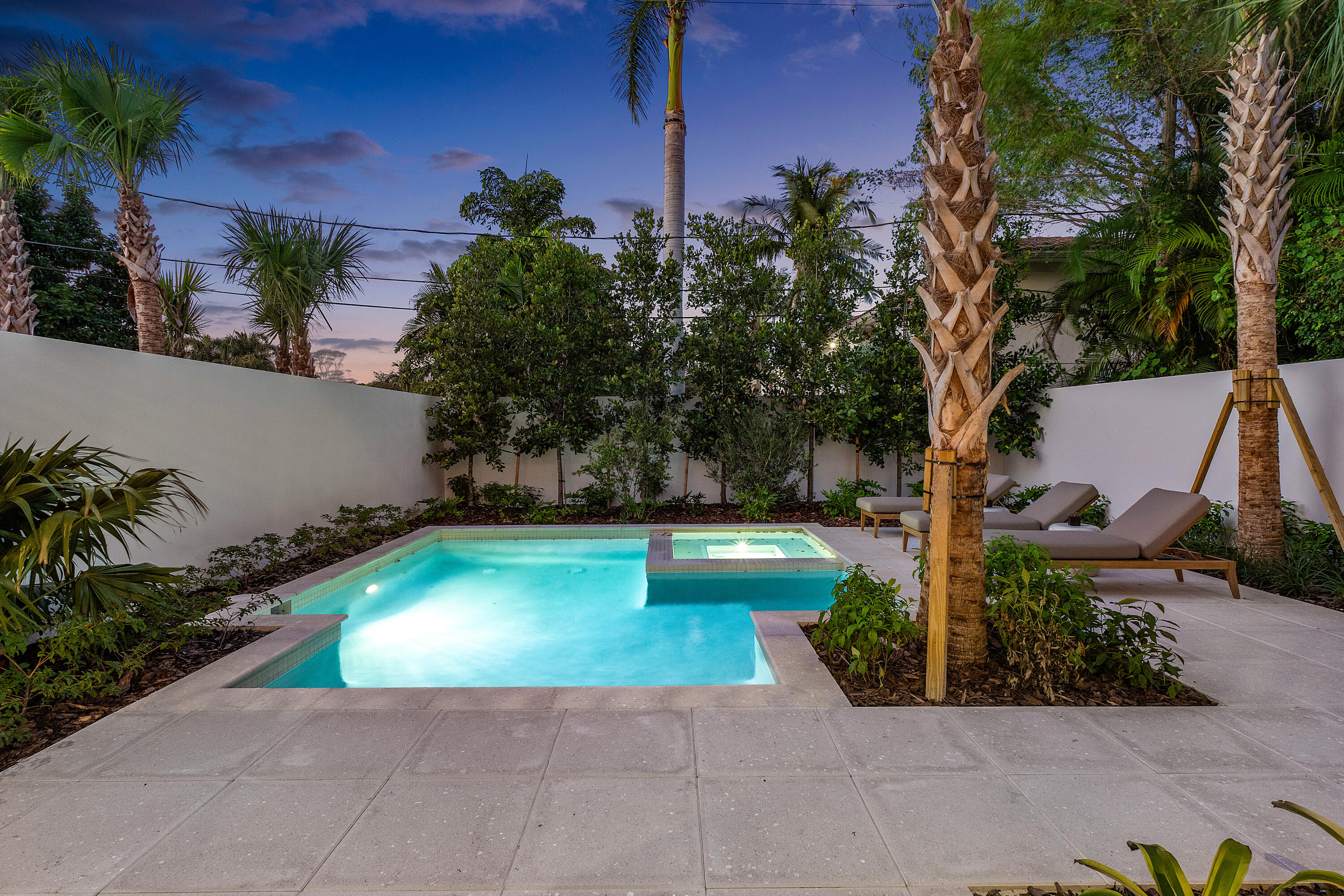 913 Bond Way, Delray Beach FL, 33483