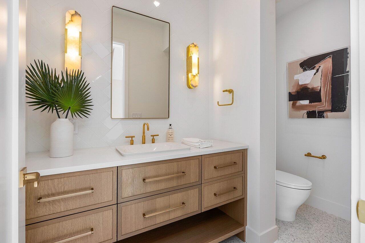 913 Bond Way, Delray Beach FL, 33483