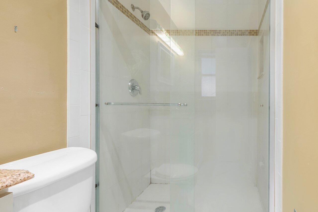 1701 N Swinton Avenue, Delray Beach FL, 33444