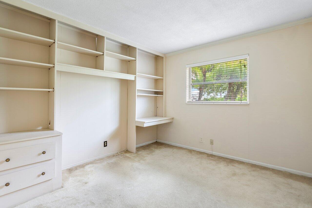 1701 N Swinton Avenue, Delray Beach FL, 33444