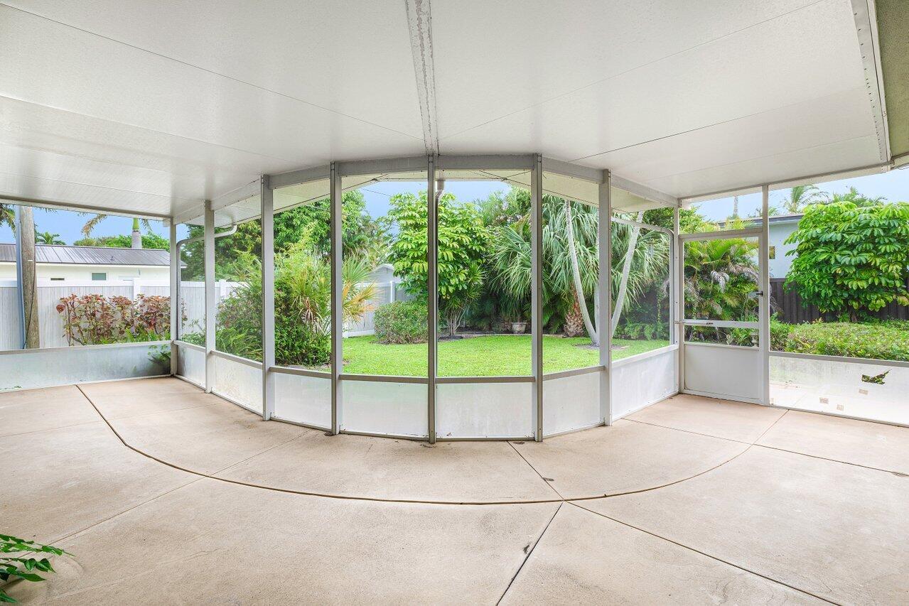 1701 N Swinton Avenue, Delray Beach FL, 33444