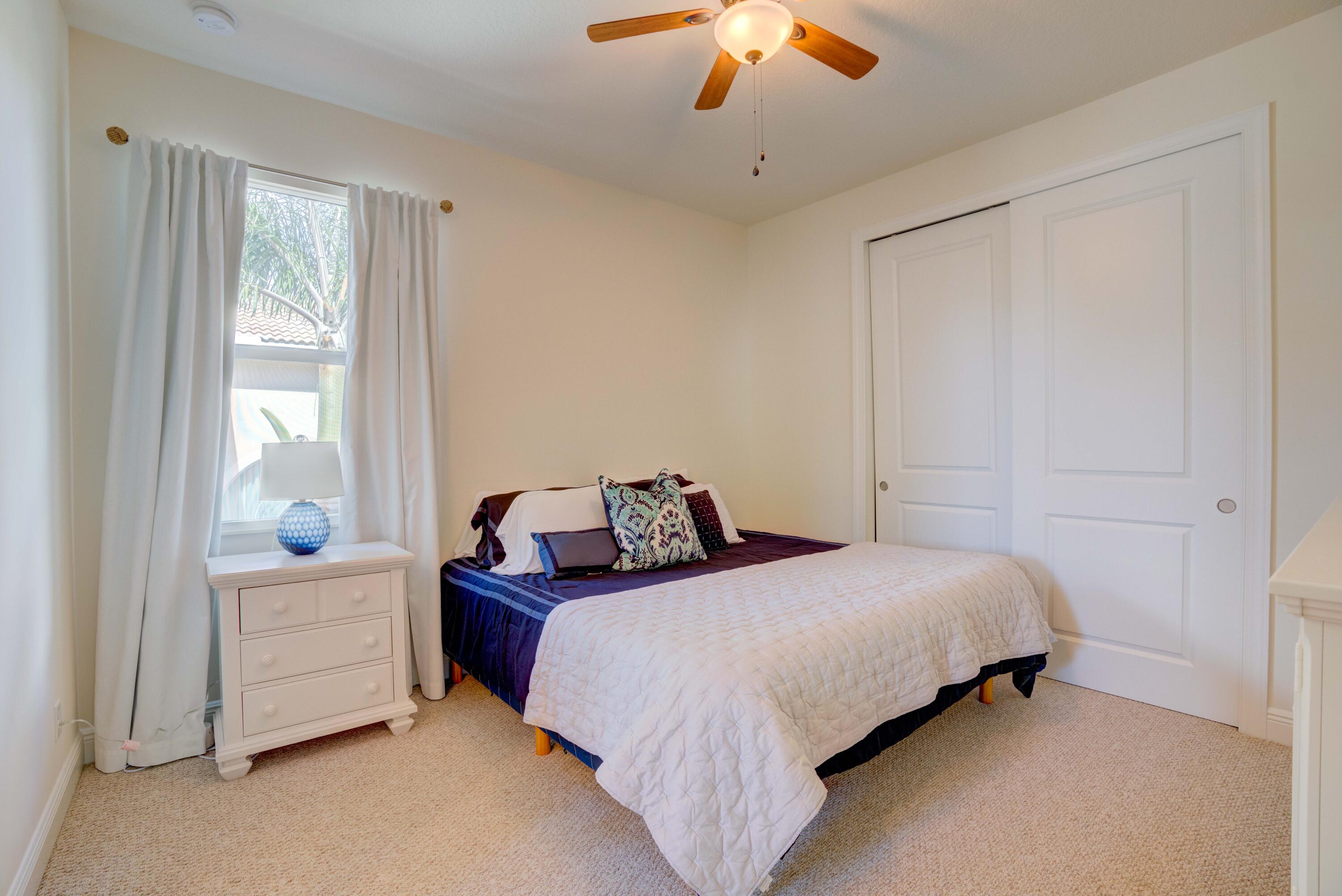 1717 W Hemingway Drive, Juno Beach FL, 33408
