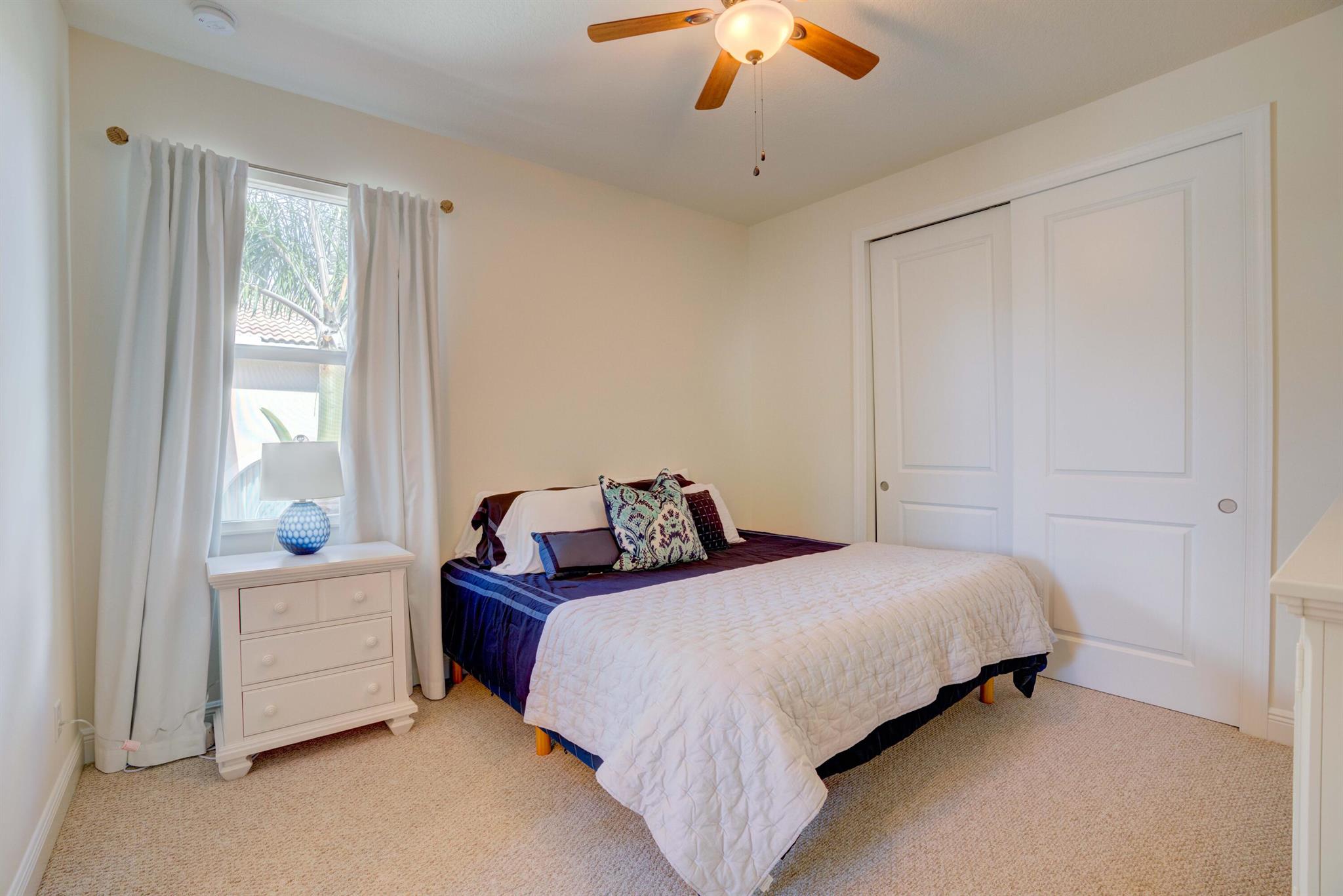 1717 W Hemingway Drive, Juno Beach FL, 33408