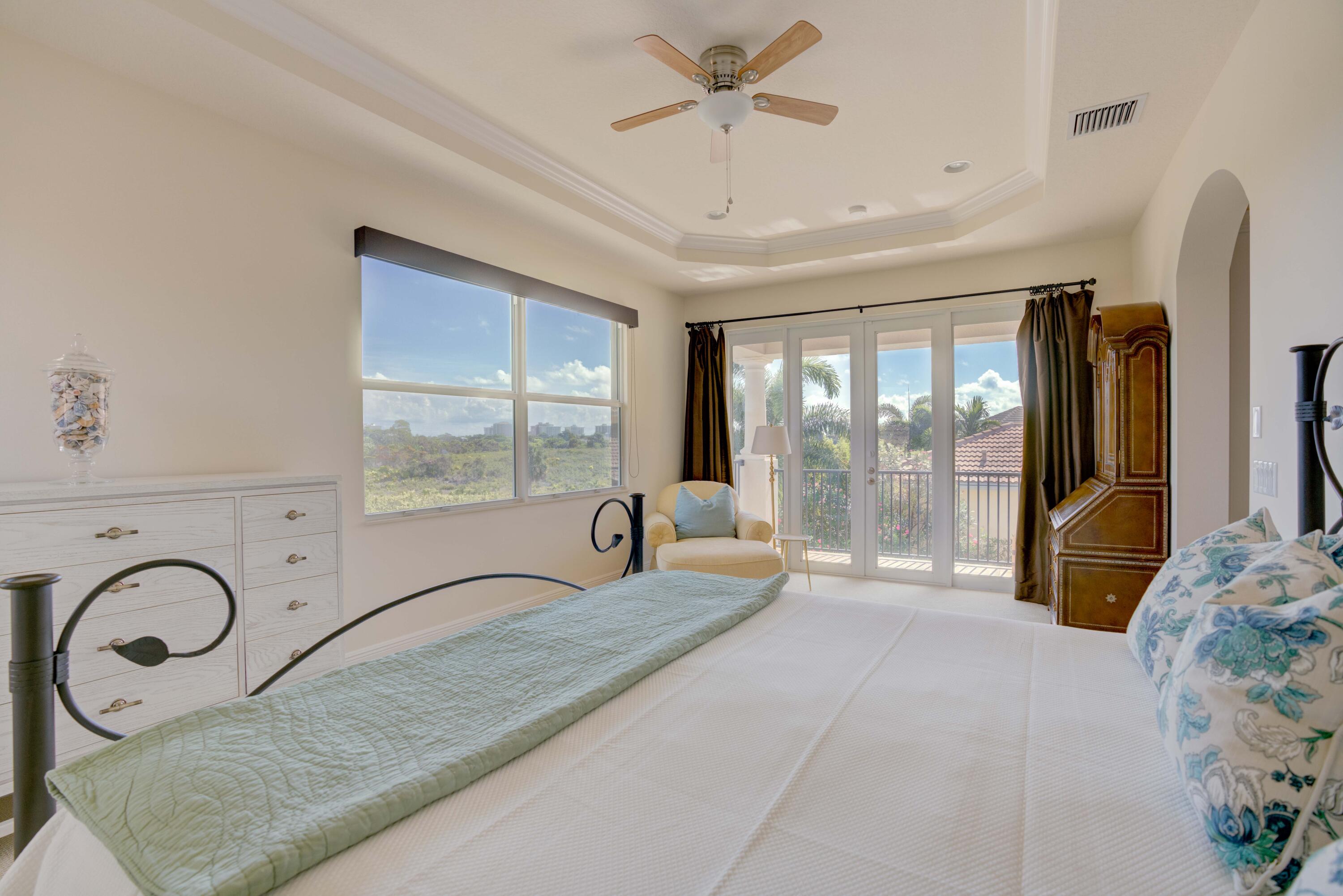 1717 W Hemingway Drive, Juno Beach FL, 33408