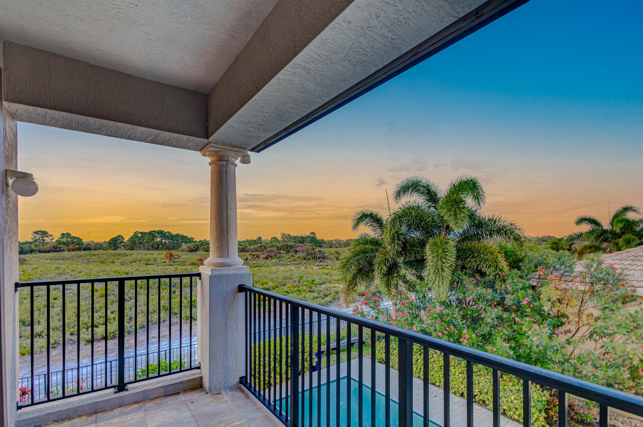 1717 W Hemingway Drive, Juno Beach FL, 33408