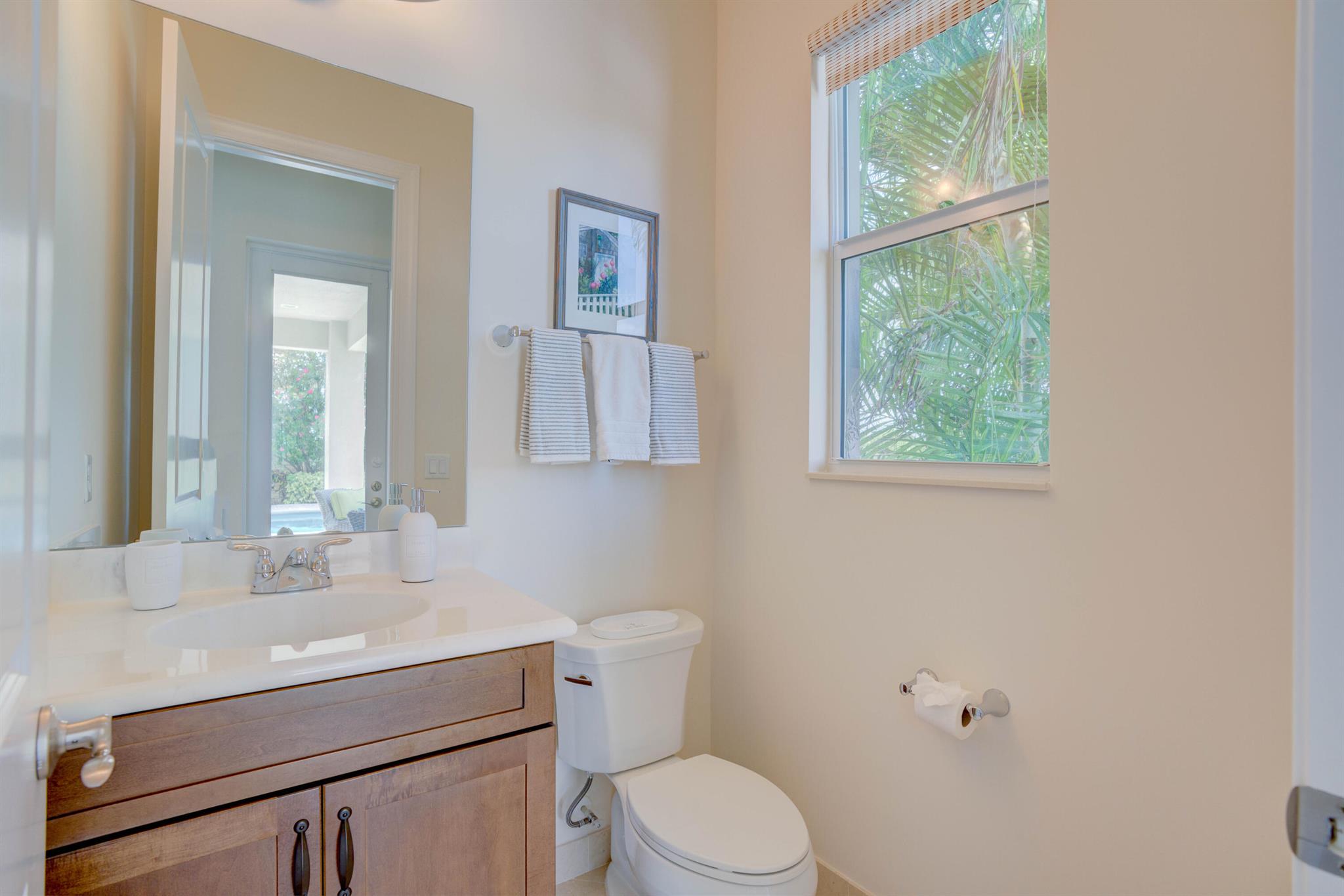 1717 W Hemingway Drive, Juno Beach FL, 33408