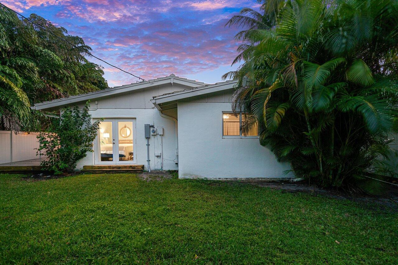 101 NE 11th Street, Delray Beach FL, 33444