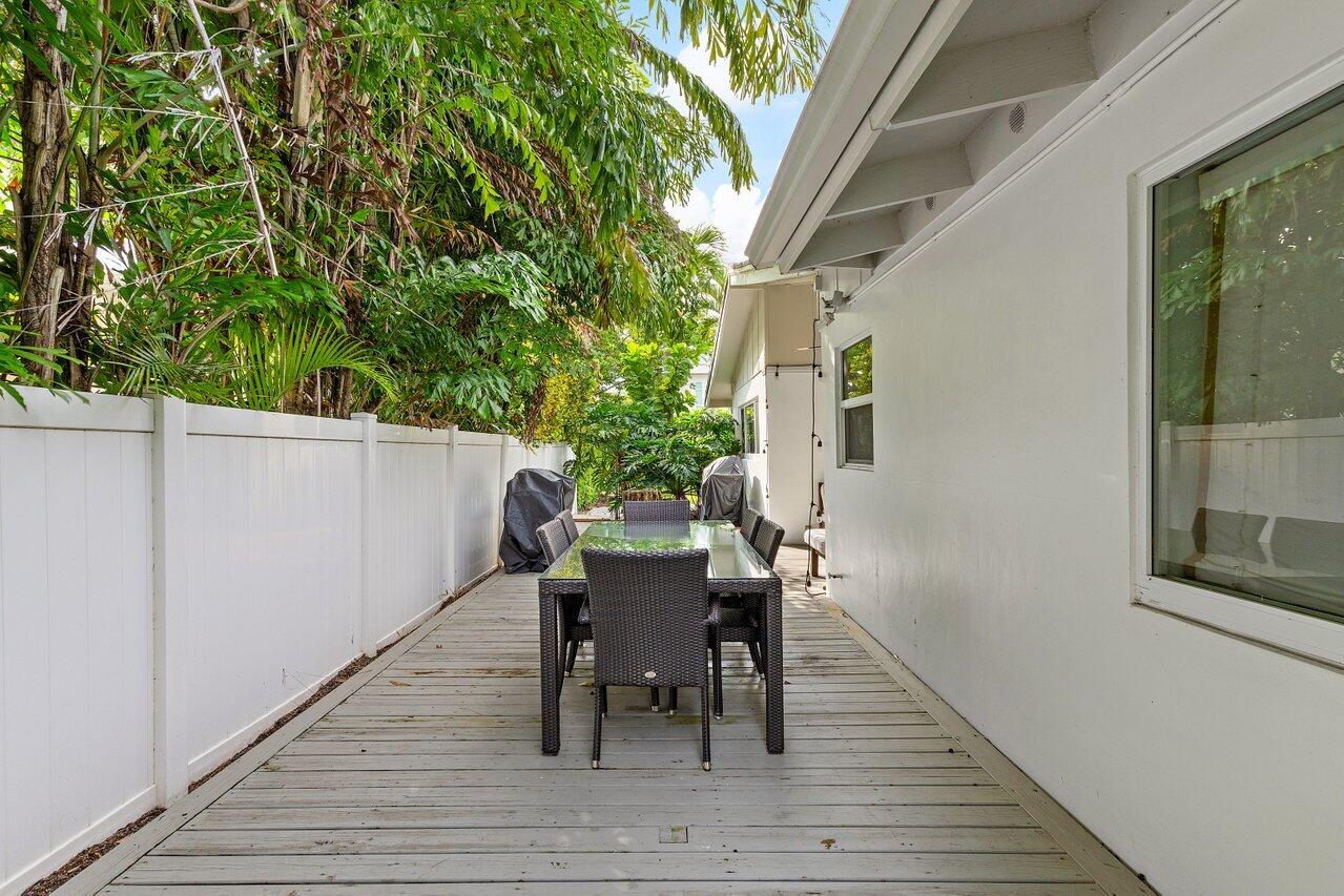 101 NE 11th Street, Delray Beach FL, 33444