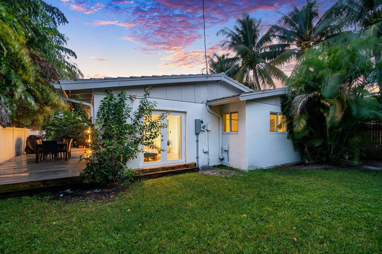 101 NE 11th Street, Delray Beach FL, 33444