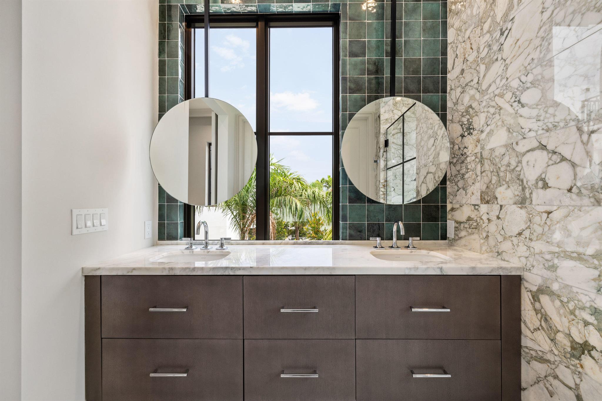 814 Palm Trail, Delray Beach FL, 33483