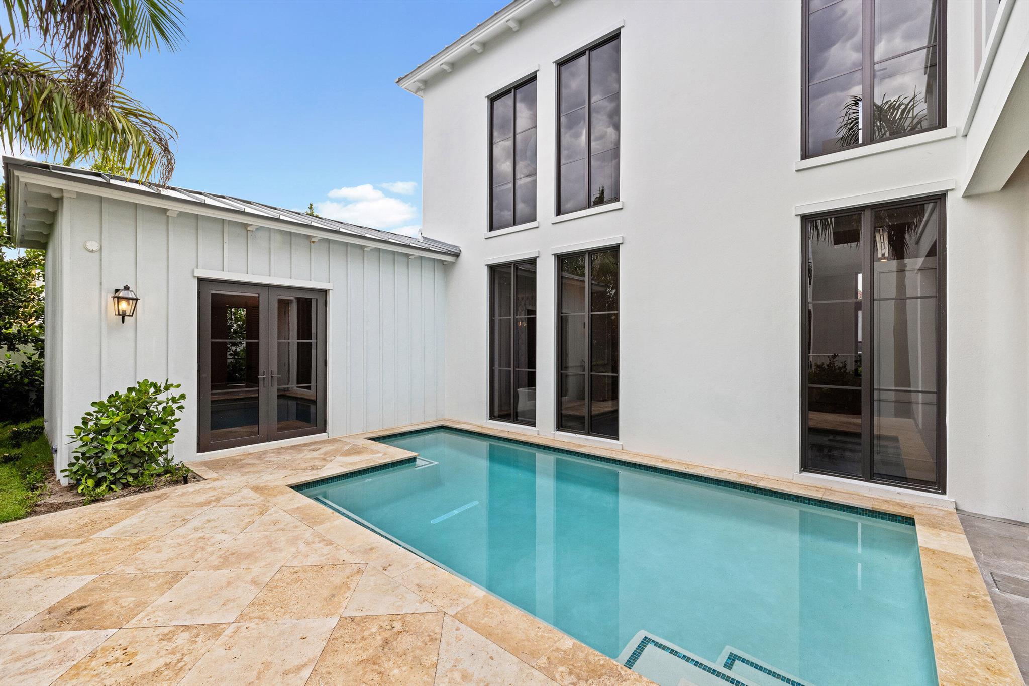 814 Palm Trail, Delray Beach FL, 33483