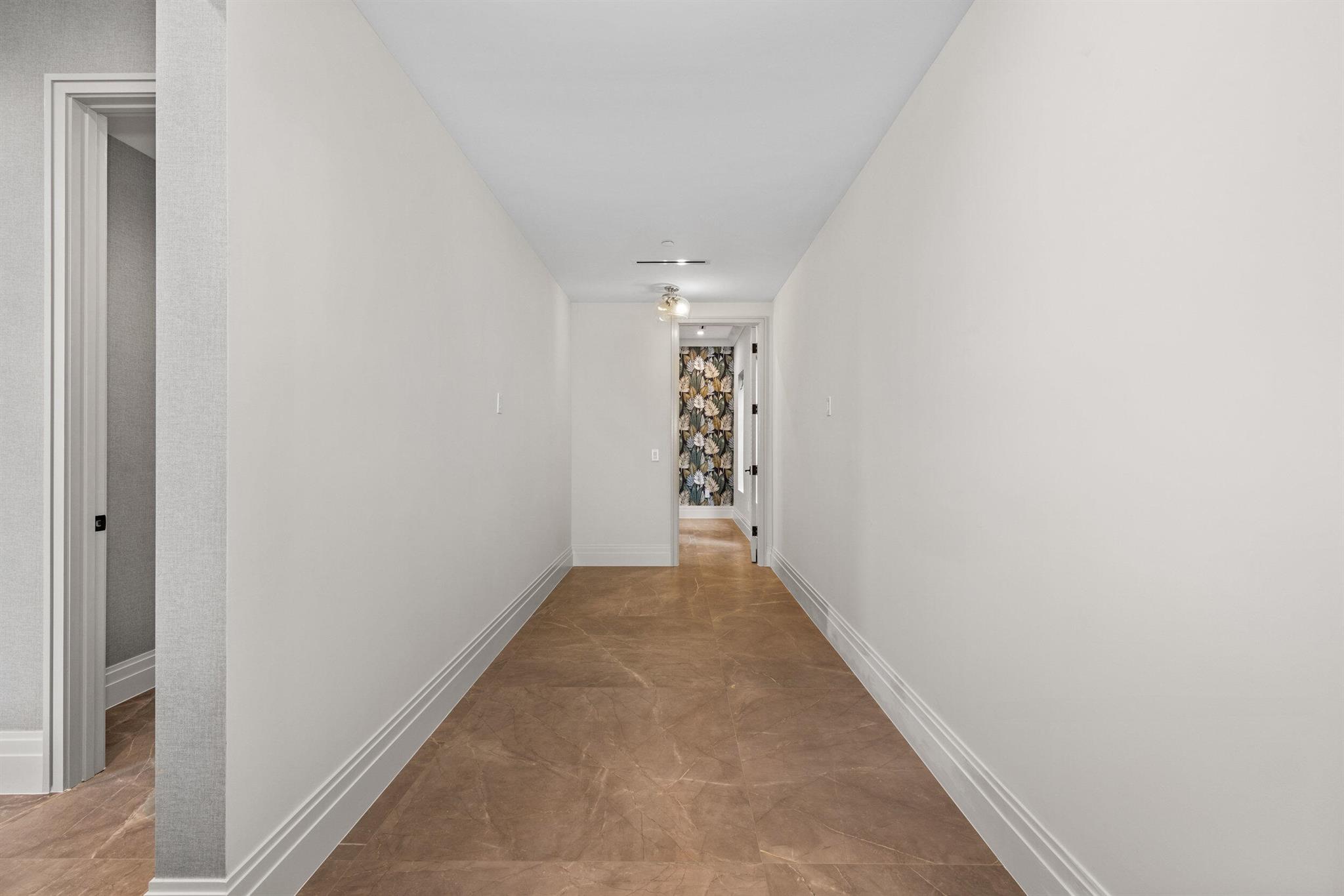 814 Palm Trail, Delray Beach FL, 33483