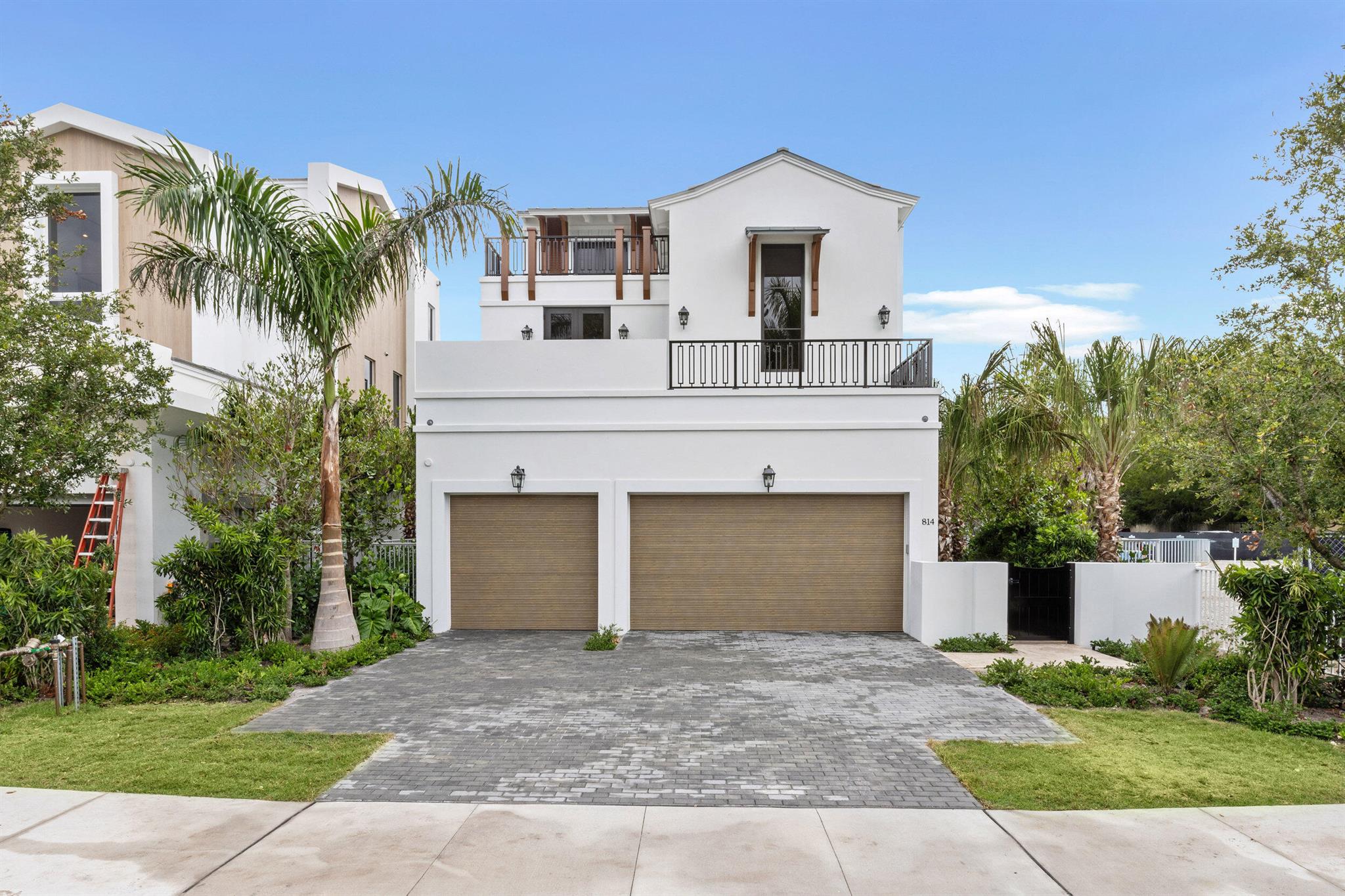 814 Palm Trail, Delray Beach FL, 33483