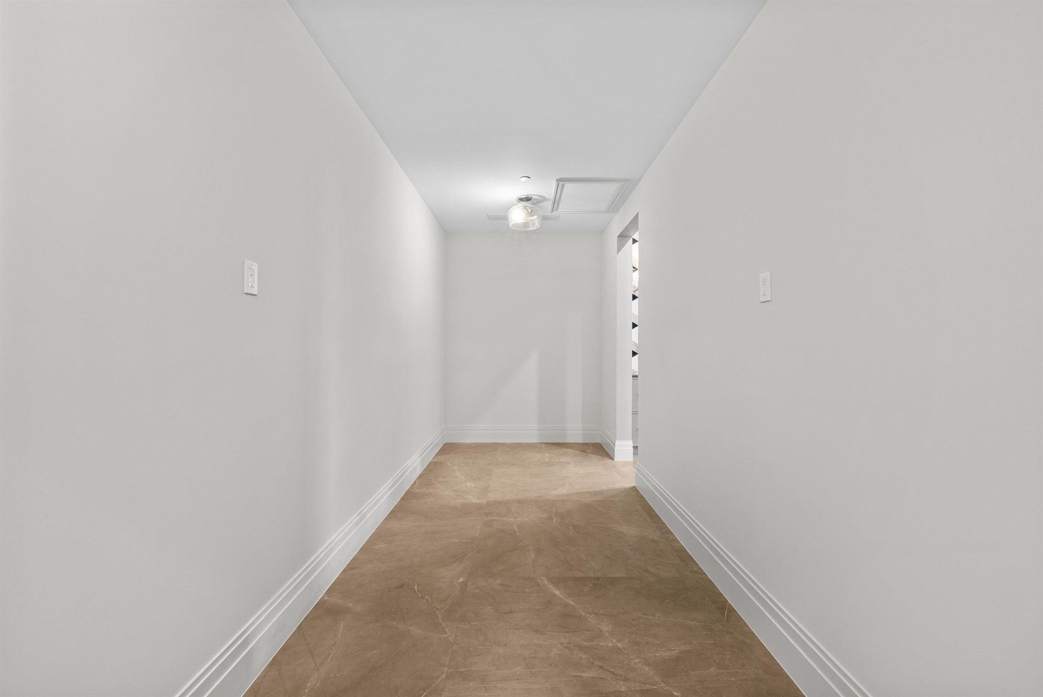 814 Palm Trail, Delray Beach FL, 33483