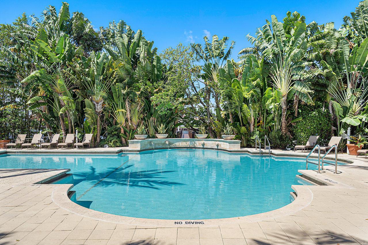 3604 S Ocean Boulevard 107