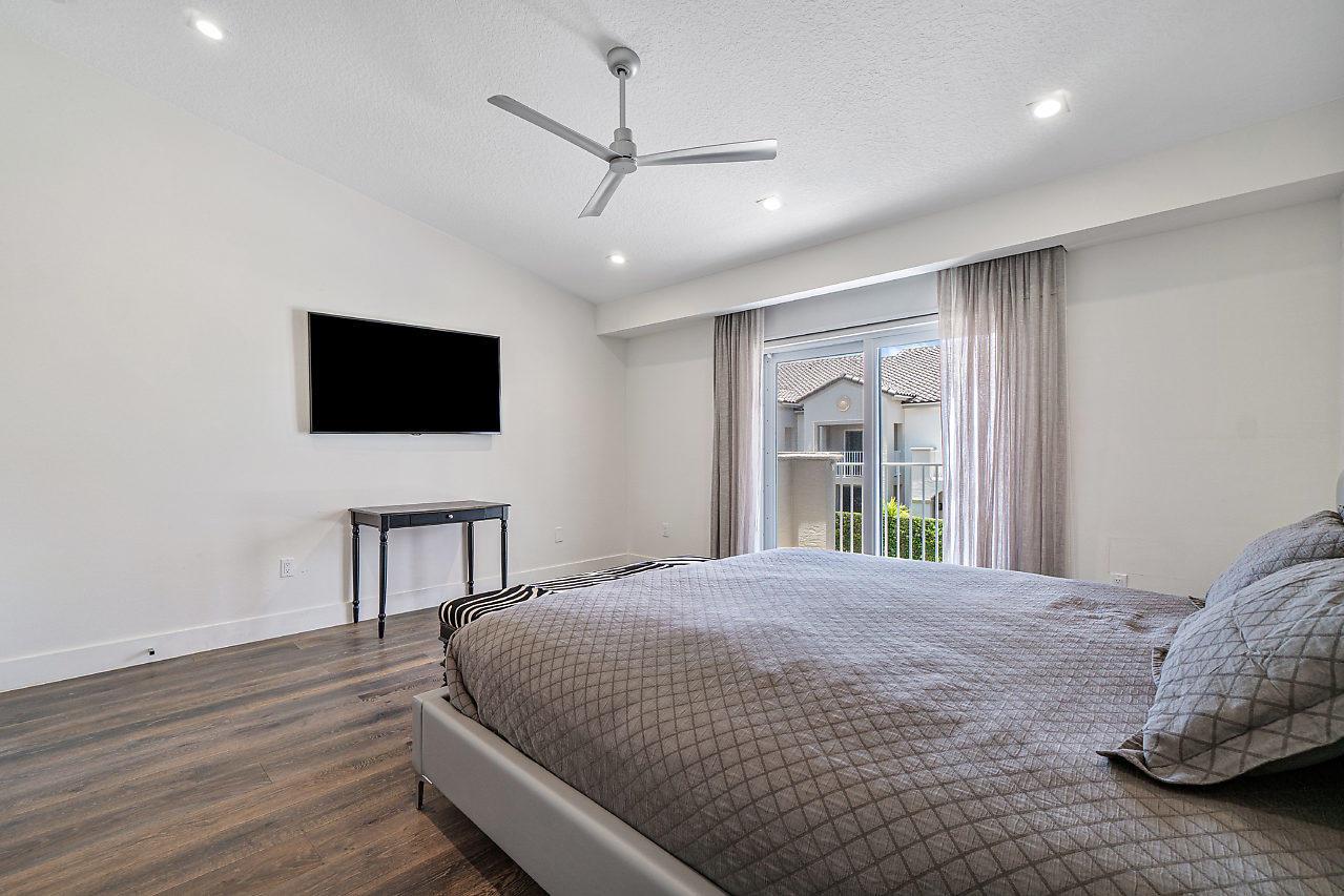 3604 S Ocean Boulevard 107