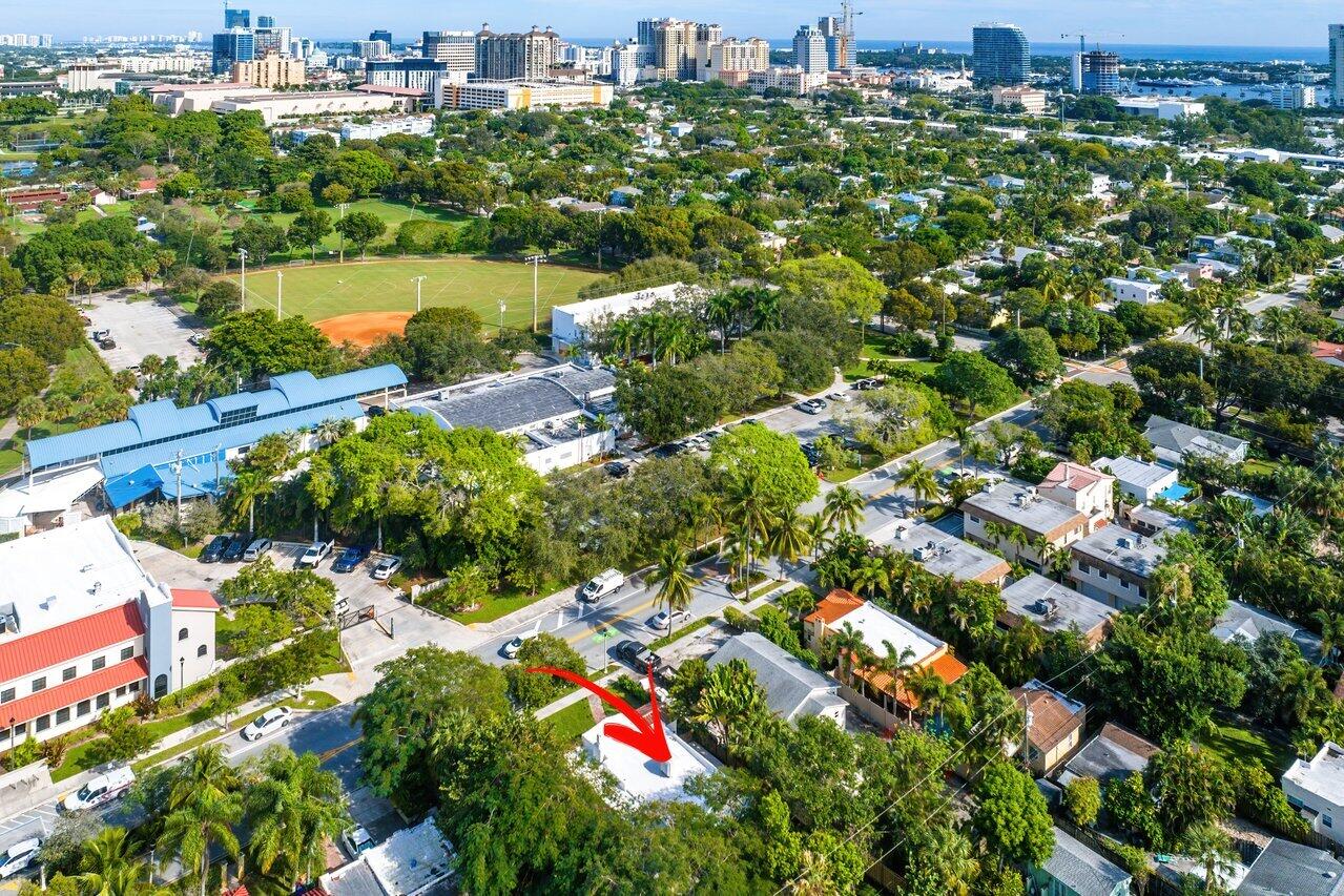 816 Park Place, West Palm Beach FL, 33401