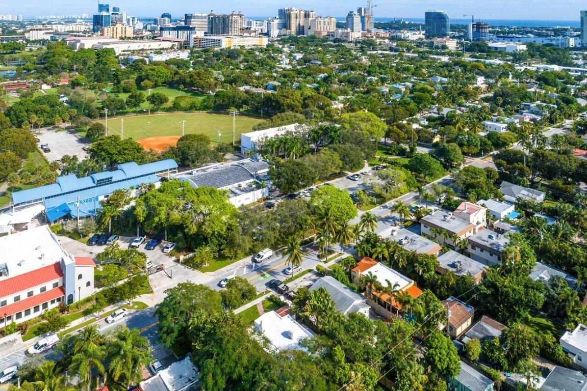 816 Park Place, West Palm Beach FL, 33401