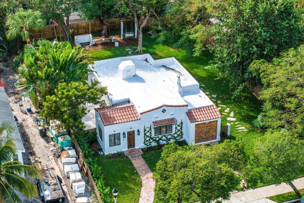 816 Park Place, West Palm Beach FL, 33401