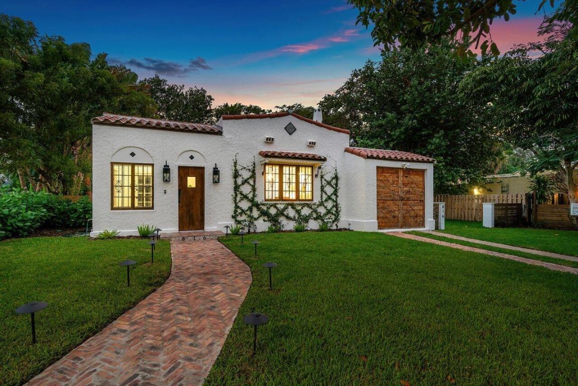 816 Park Place, West Palm Beach FL, 33401