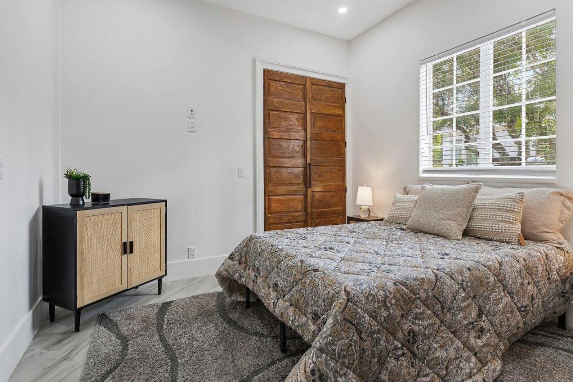 816 Park Place, West Palm Beach FL, 33401