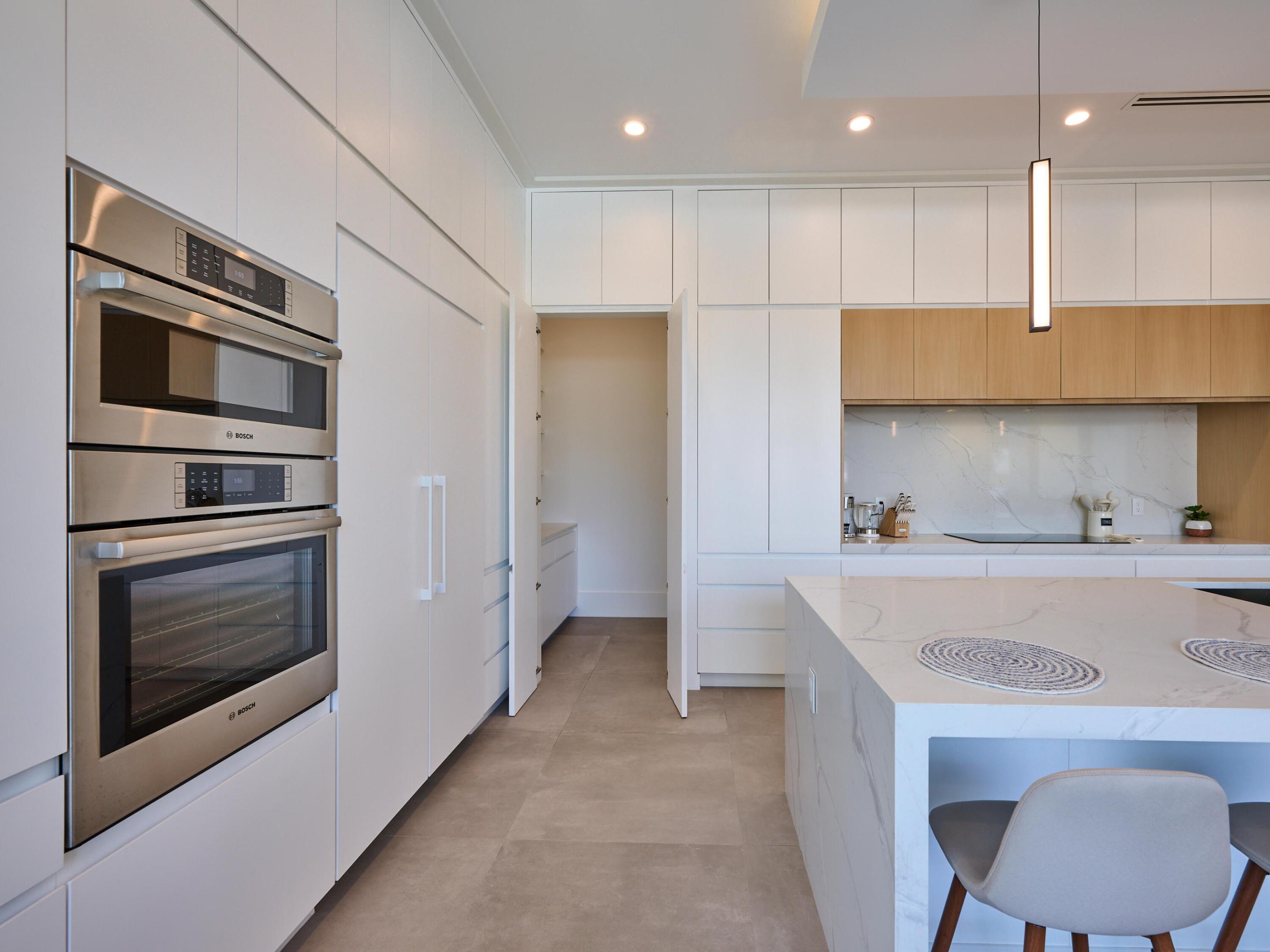 907 NE 2nd Avenue, Delray Beach FL, 33444