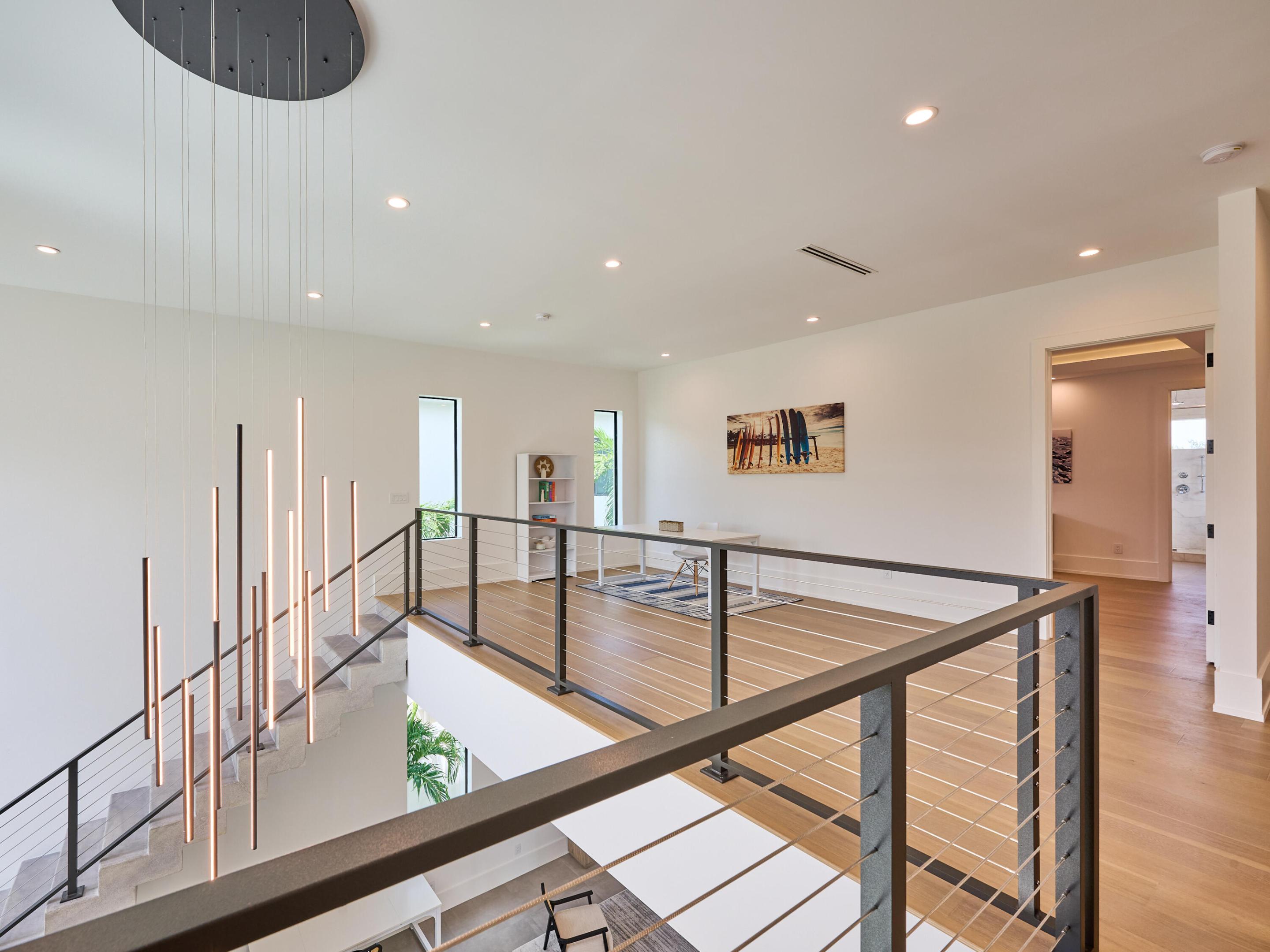 907 NE 2nd Avenue, Delray Beach FL, 33444