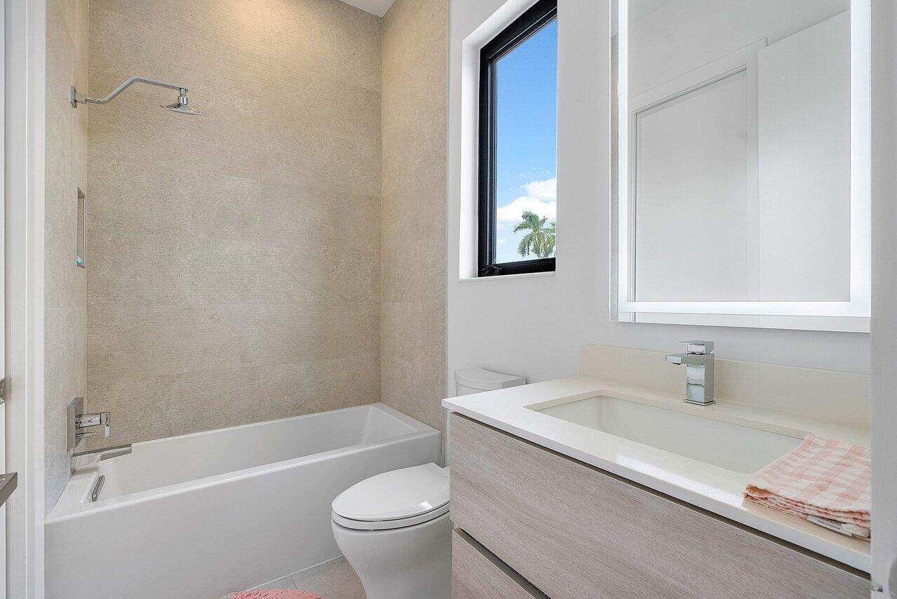 919 Jasmine Drive, Delray Beach FL, 33483