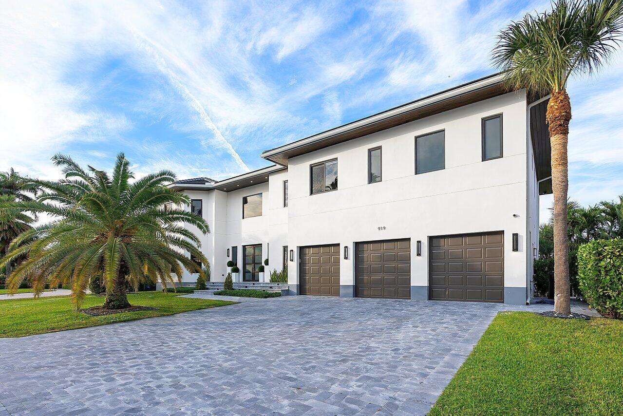 919 Jasmine Drive, Delray Beach FL, 33483