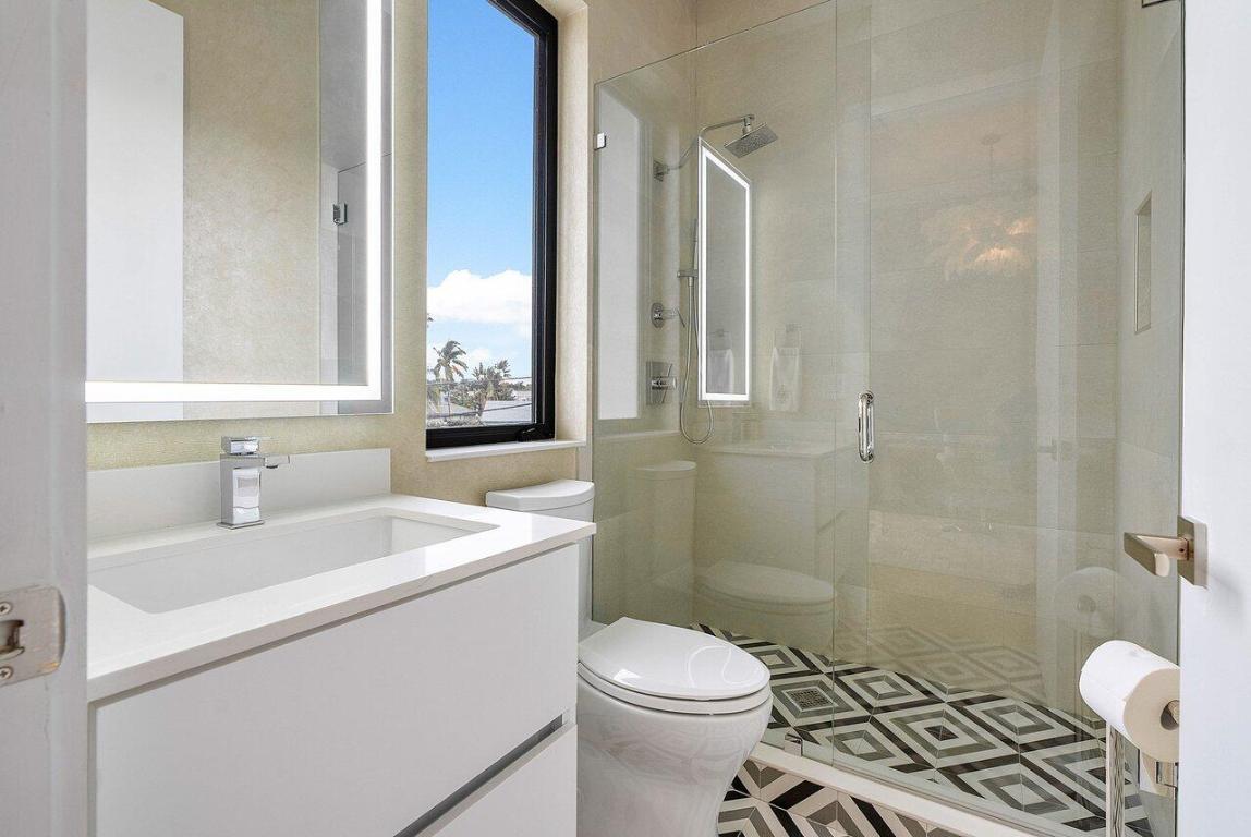 919 Jasmine Drive, Delray Beach FL, 33483