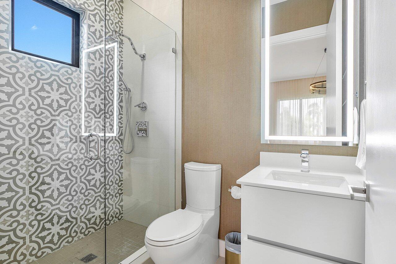 919 Jasmine Drive, Delray Beach FL, 33483