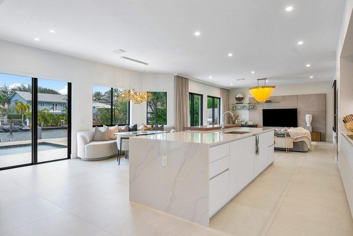 919 Jasmine Drive, Delray Beach FL, 33483