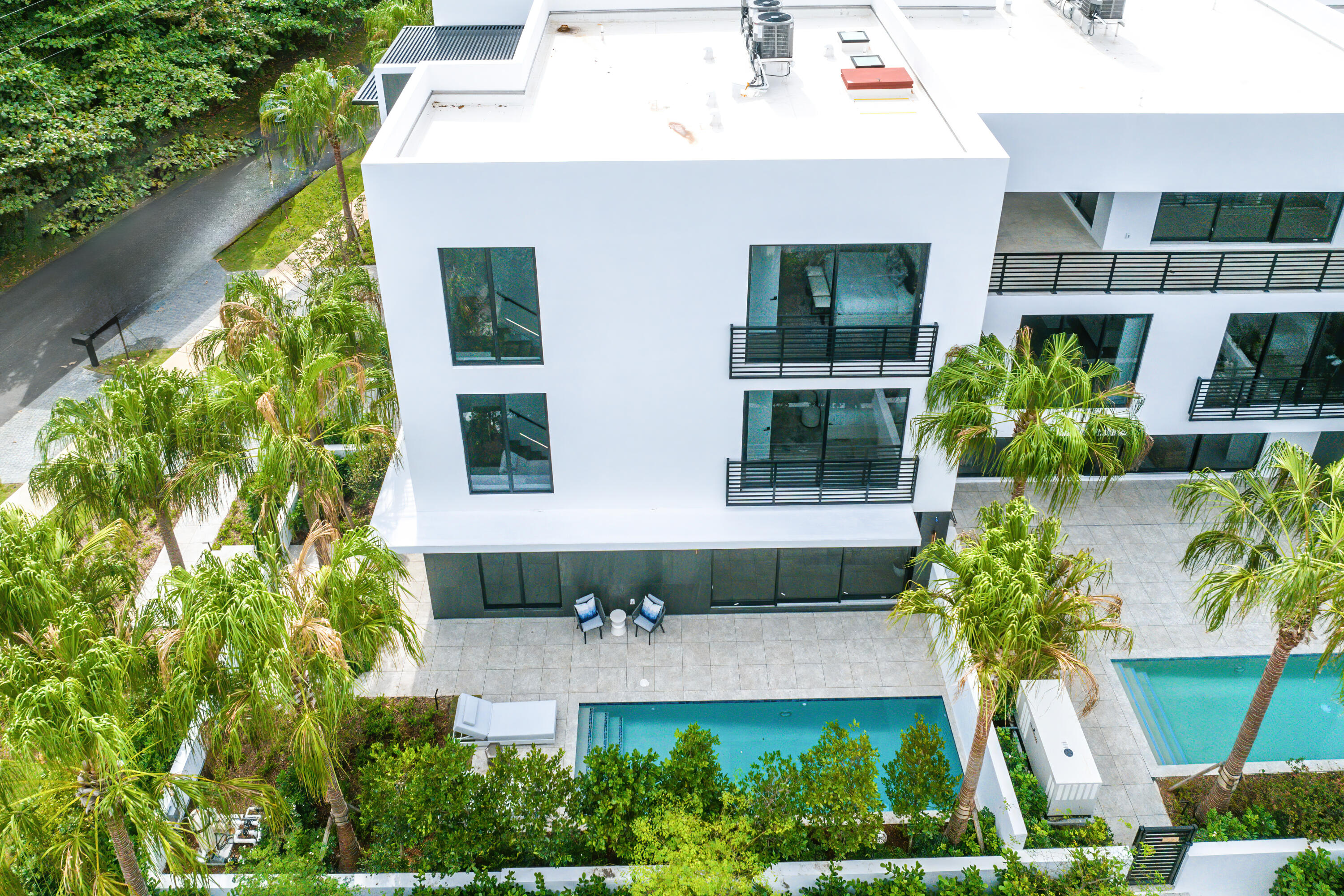 930 Palm Trail, Delray Beach FL, 33483