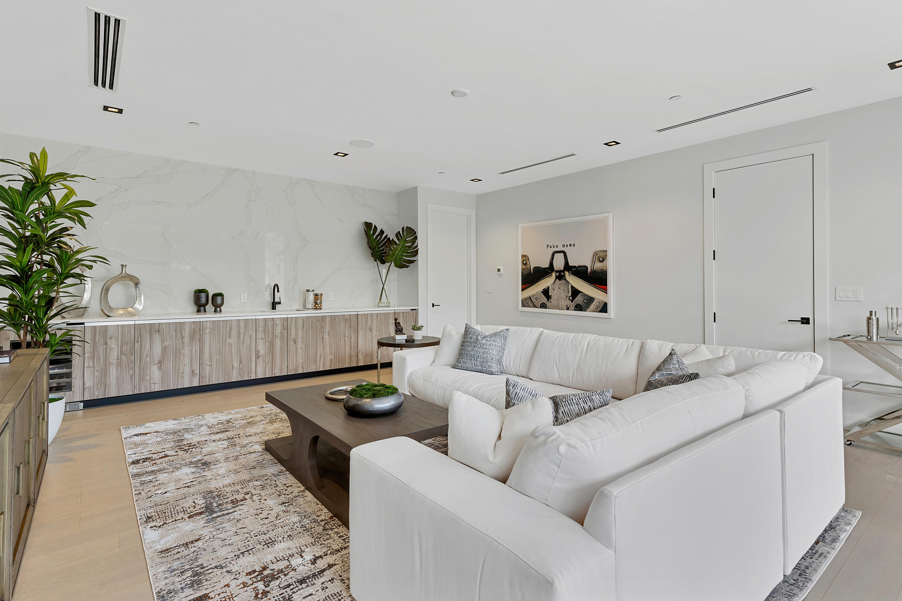 930 Palm Trail, Delray Beach FL, 33483