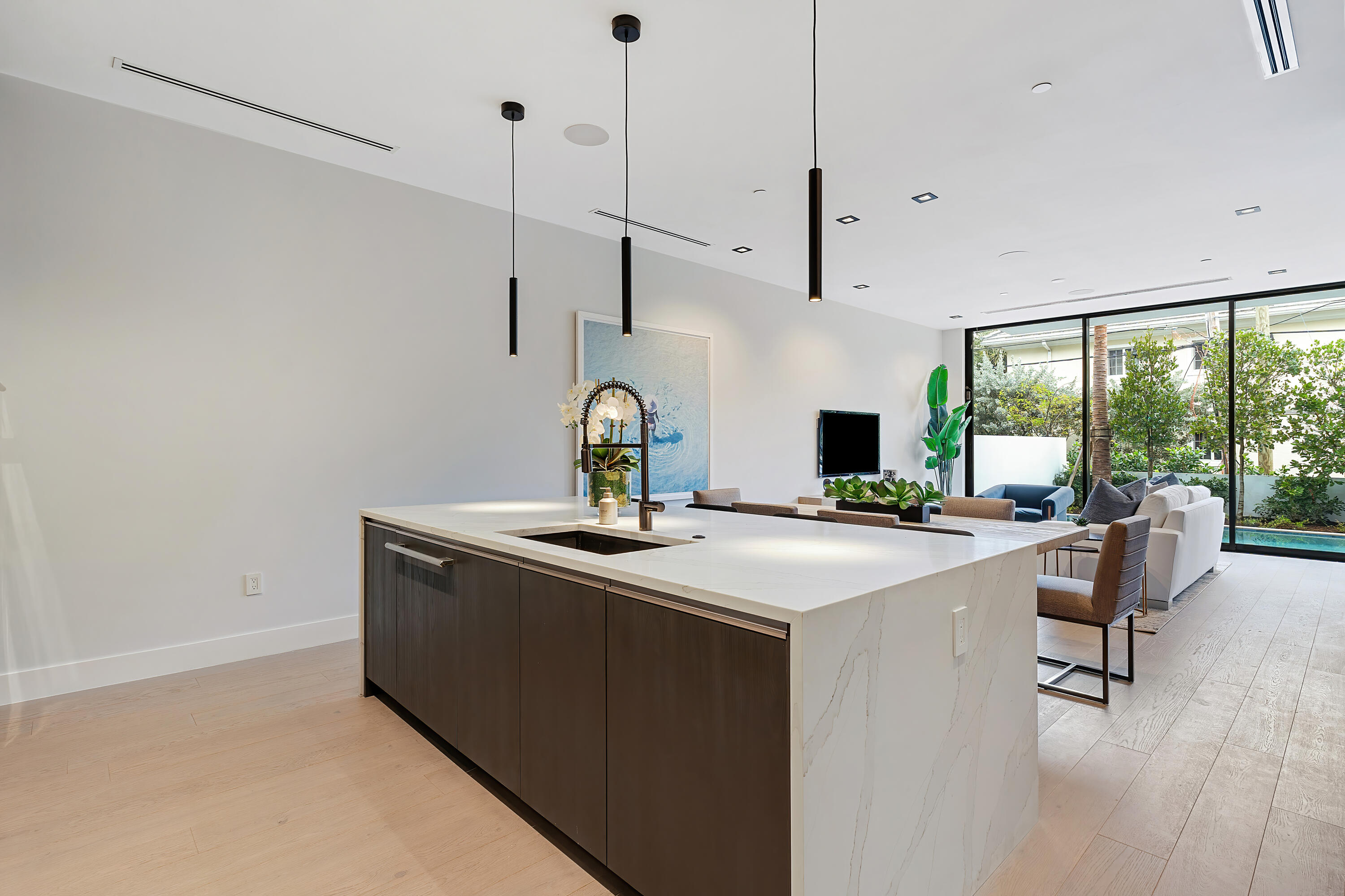 930 Palm Trail, Delray Beach FL, 33483