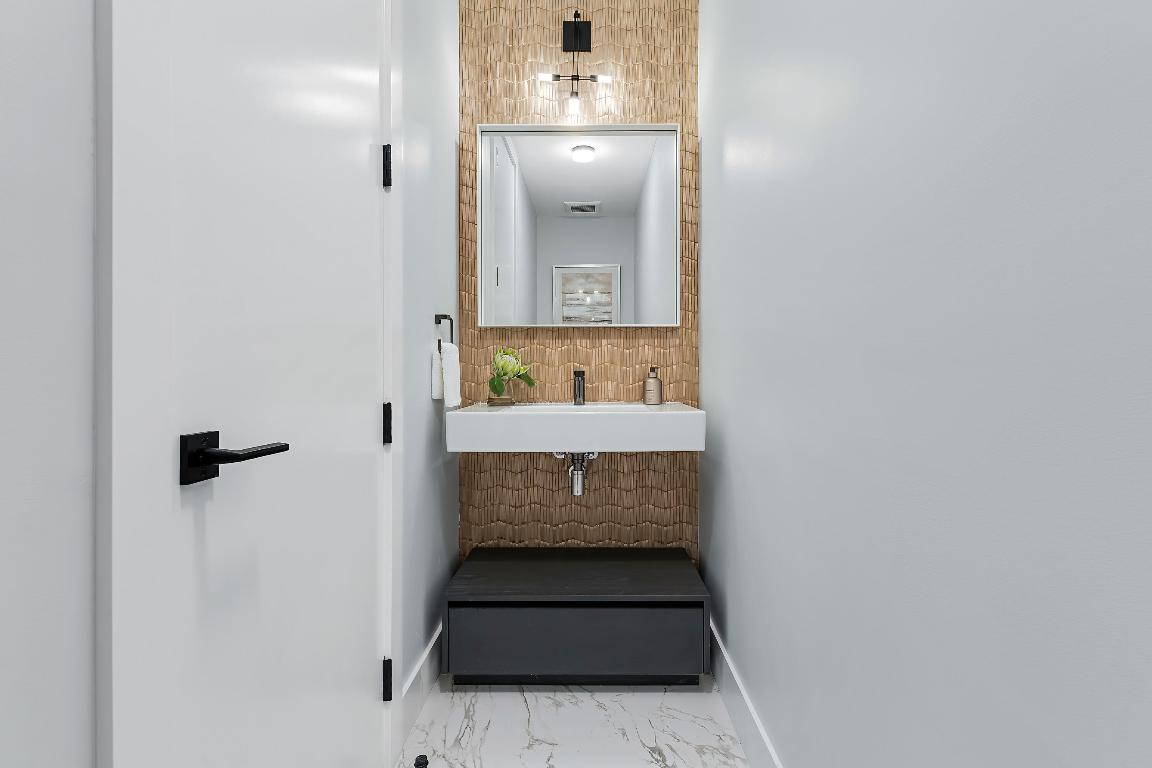 930 Palm Trail, Delray Beach FL, 33483