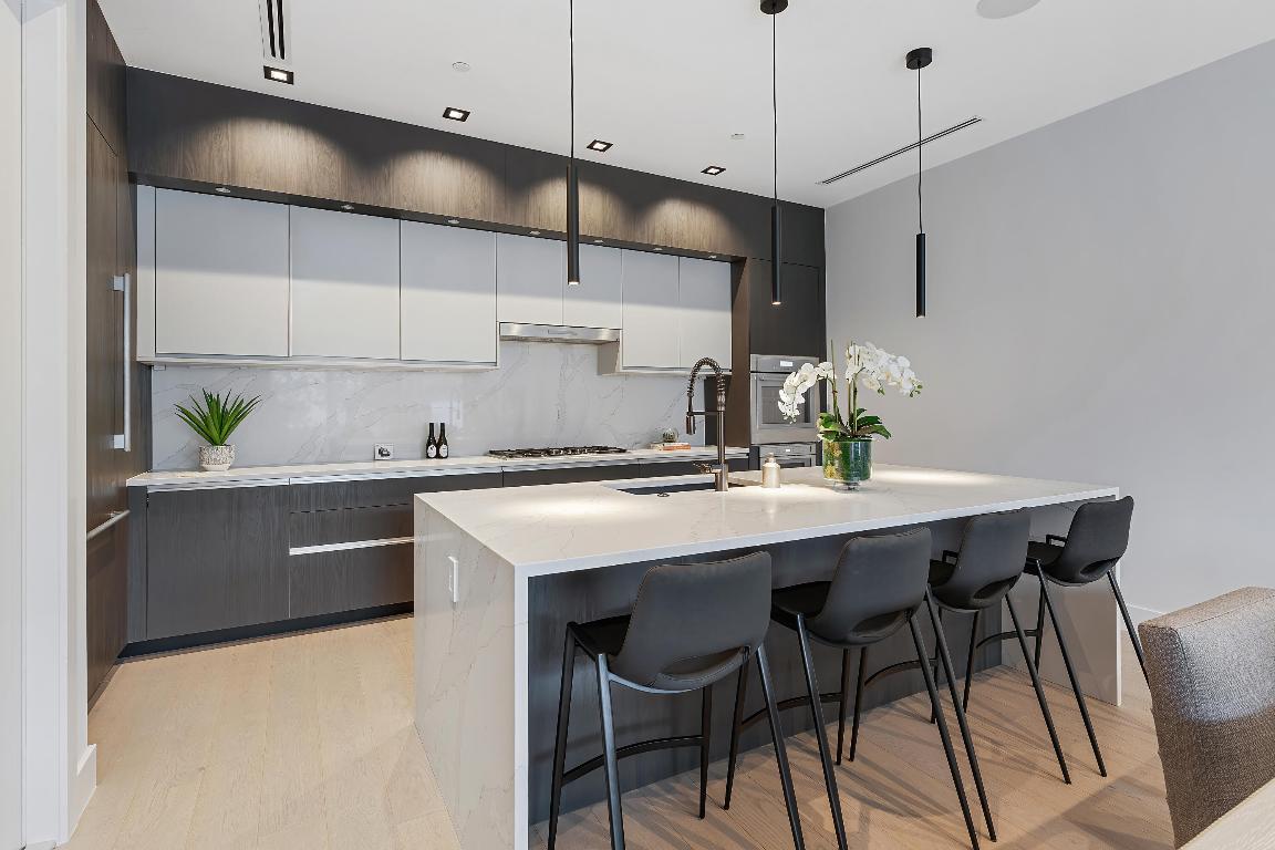 930 Palm Trail, Delray Beach FL, 33483