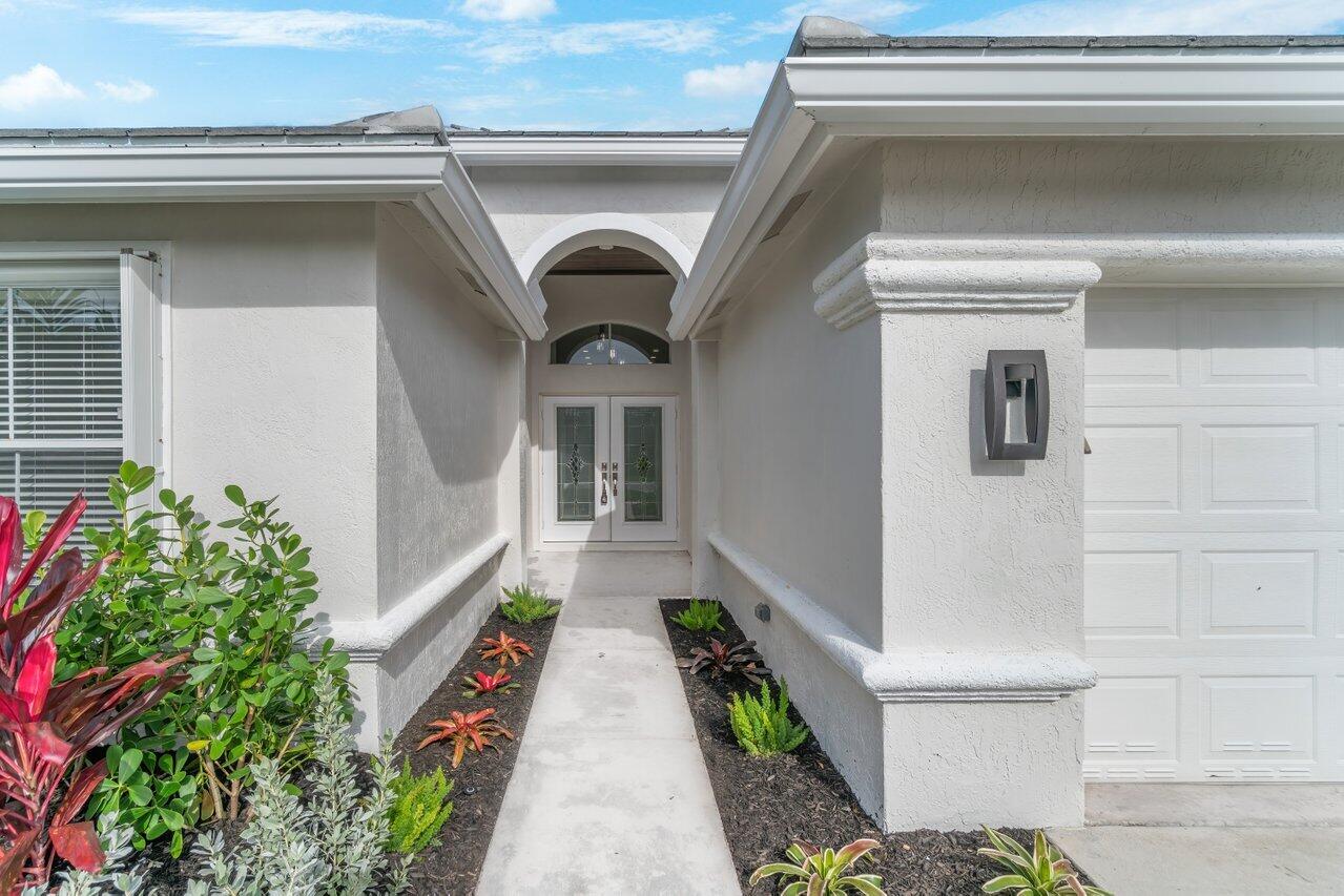 5954 Las Colinas Circle