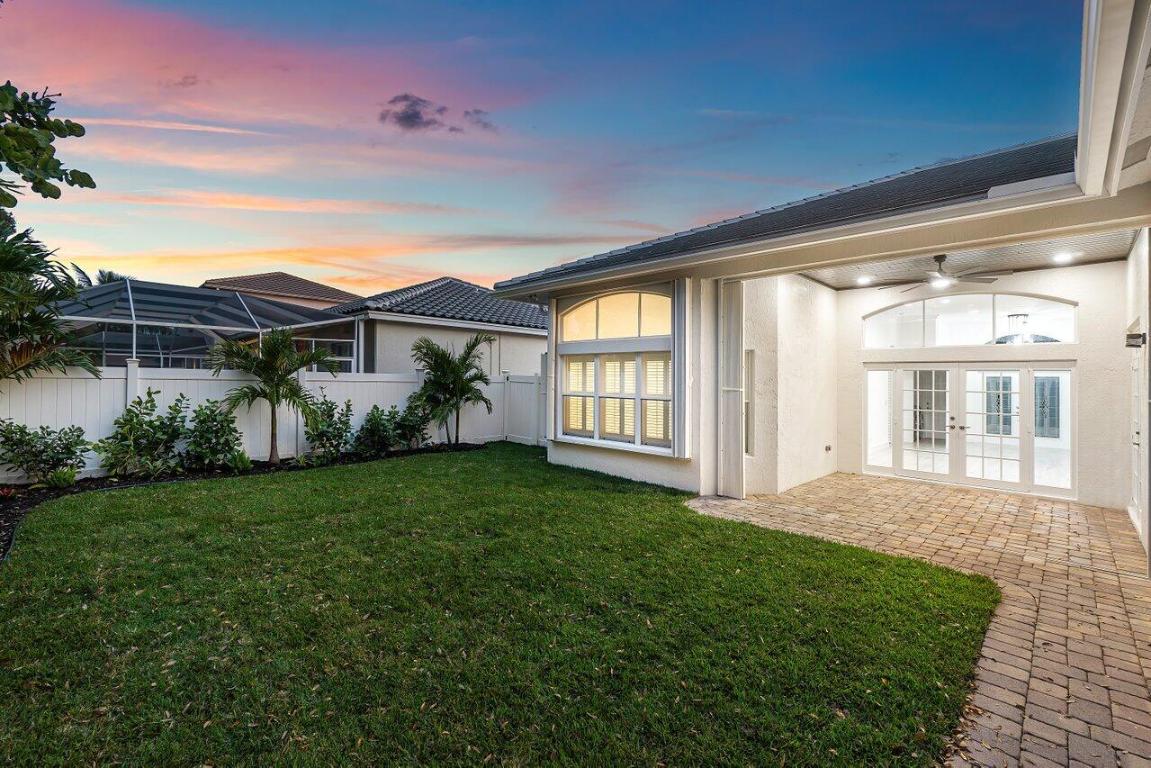 5954 Las Colinas Circle