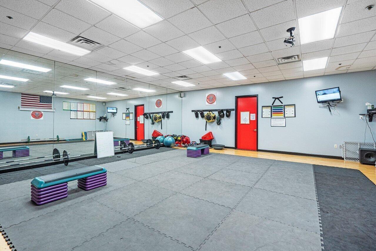 5954 Las Colinas Circle