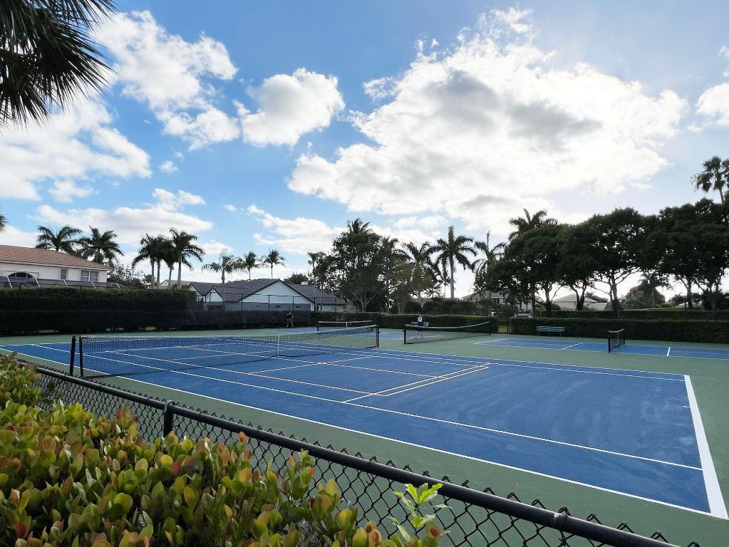 5954 Las Colinas Circle