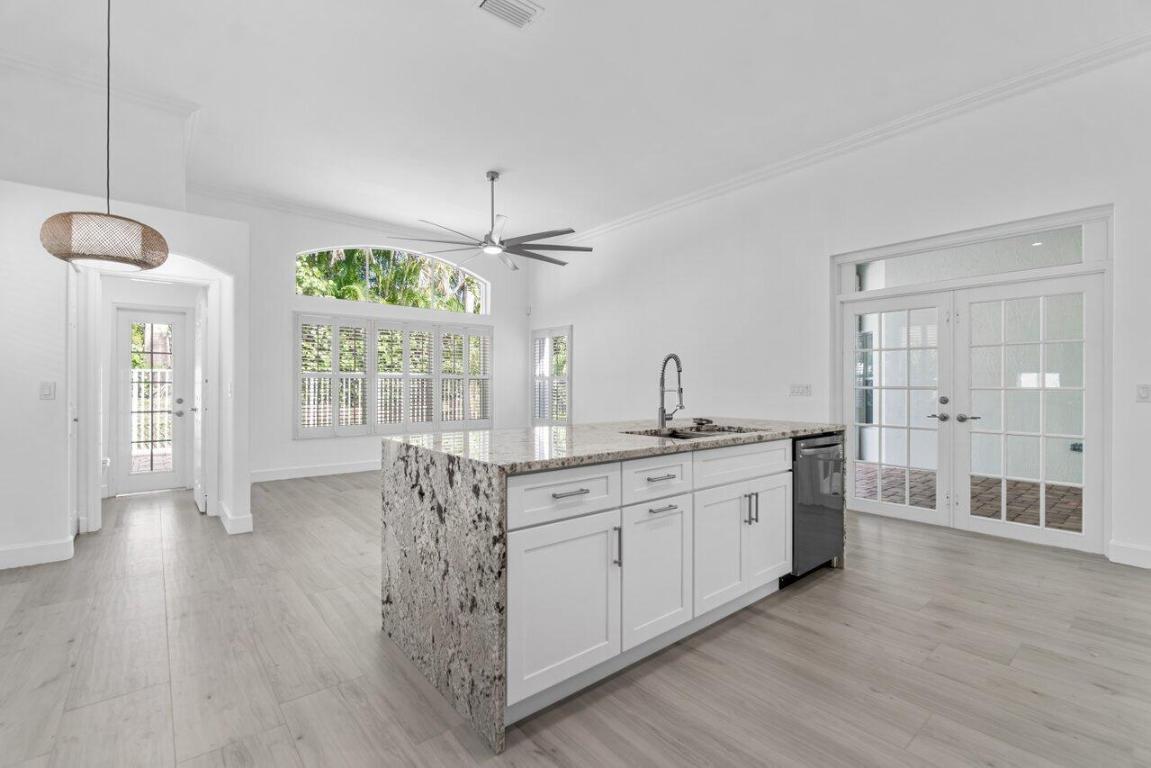 5954 Las Colinas Circle